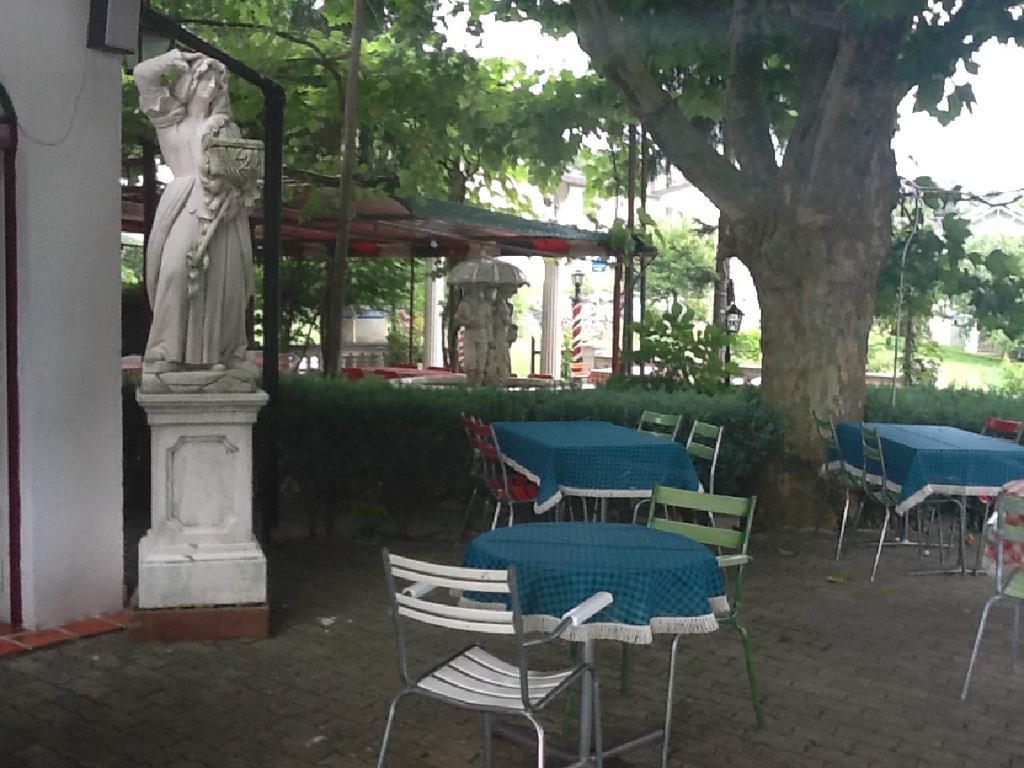 Guest House Pizzeria Pazza Da Gianni Stein Am Rhein Exterior foto